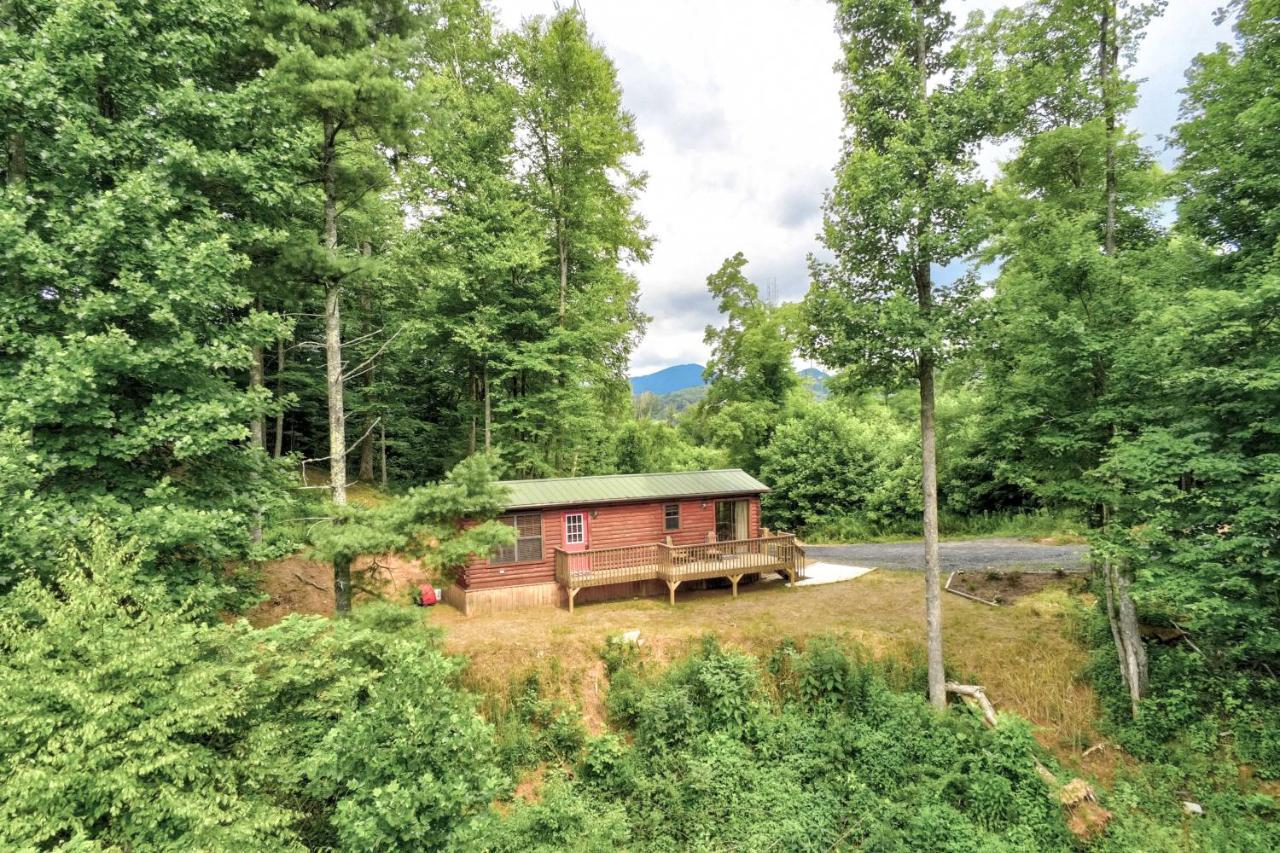 Quaint Log Cabin With Views Near West Jefferson Warrensville Εξωτερικό φωτογραφία